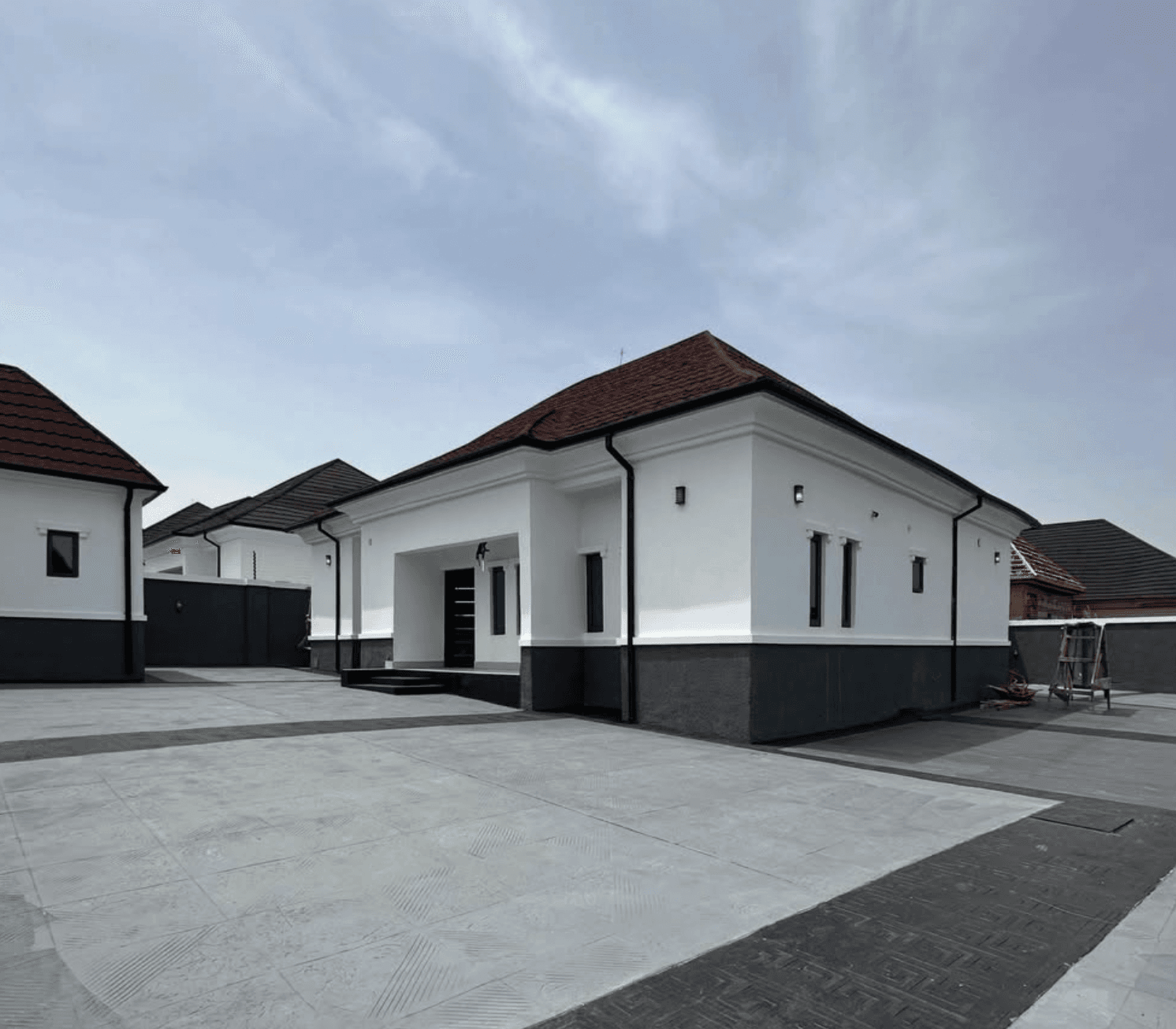 Elegant 3 Bedroom Terrace